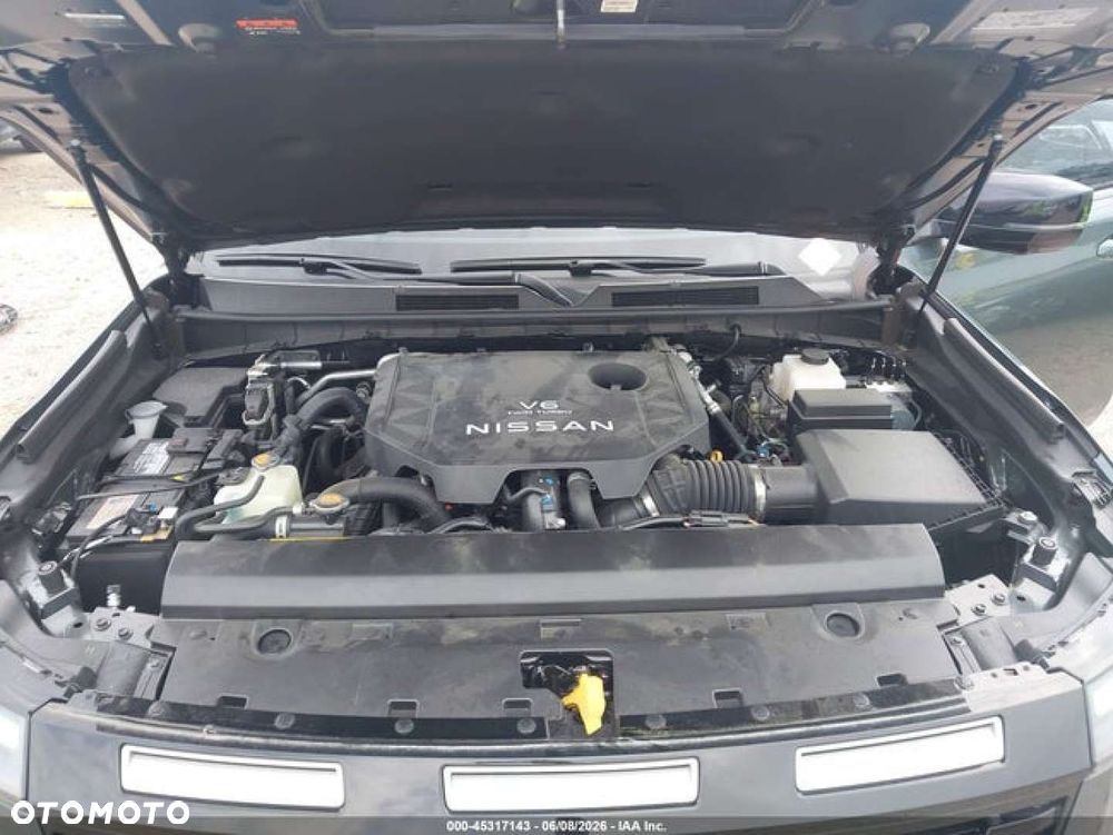 Nissan Armada - 9