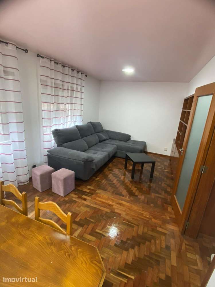 Arrenda-se apartamento T3 Coimbra (Santo António dos Olivais) - Grande imagem: 2/10