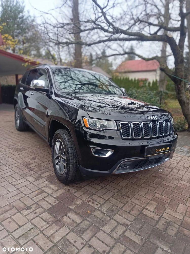 Jeep Grand Cherokee - 13