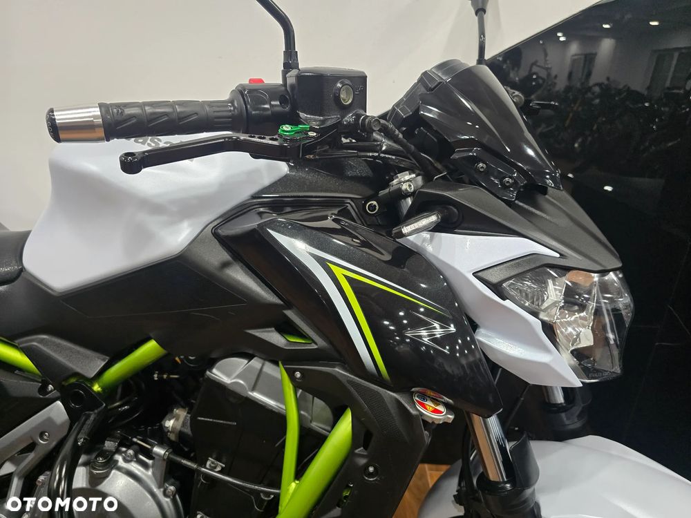 Kawasaki Z 650 - 33