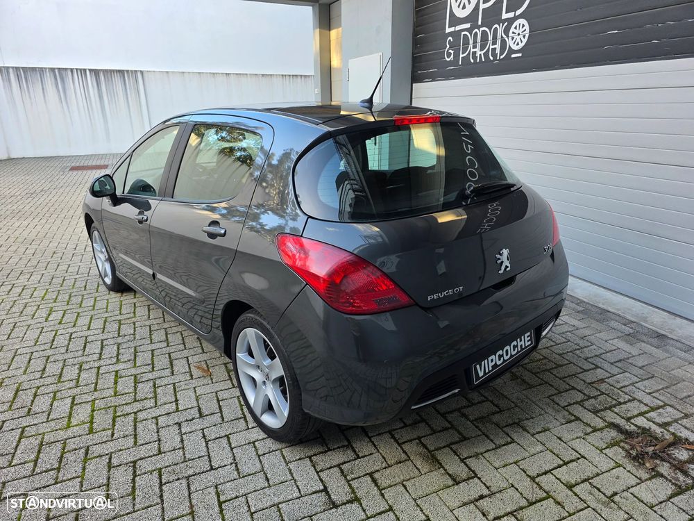 Peugeot 308 1.6 HDi Sport - 26