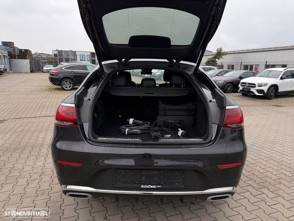 Mercedes-Benz GLC 300 de Coupe 4Matic 9G-TRONIC AMG Line - 26