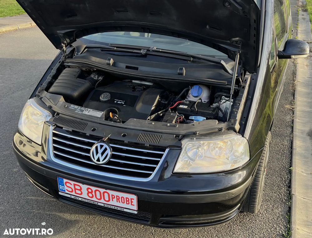 Volkswagen Sharan 1.9 TDI Exclusive Edition - 8