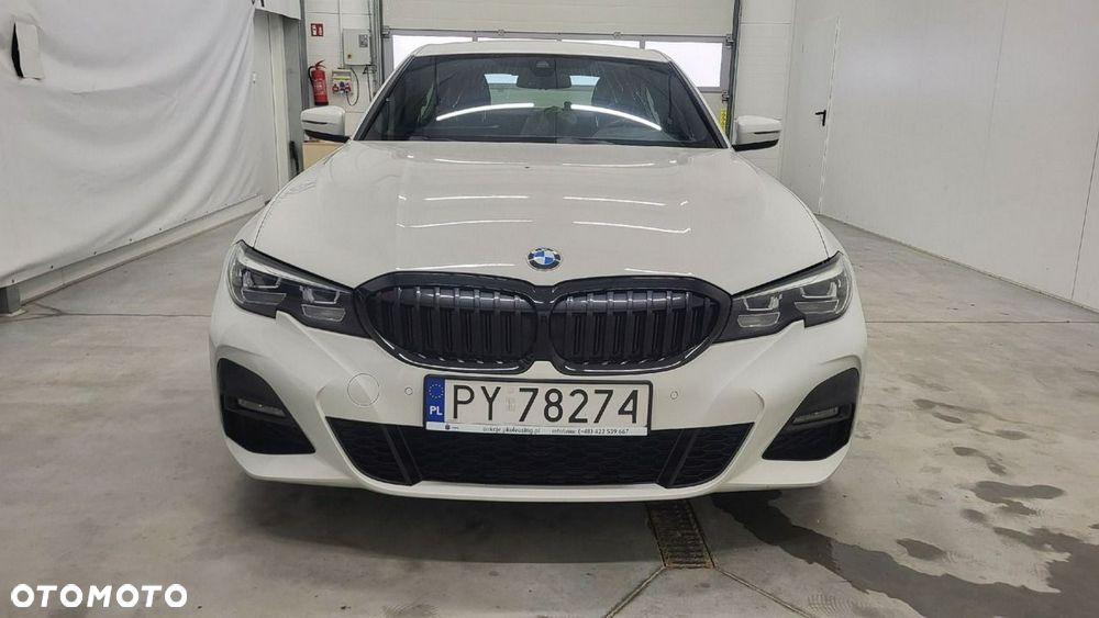 BMW Seria 3 - 2