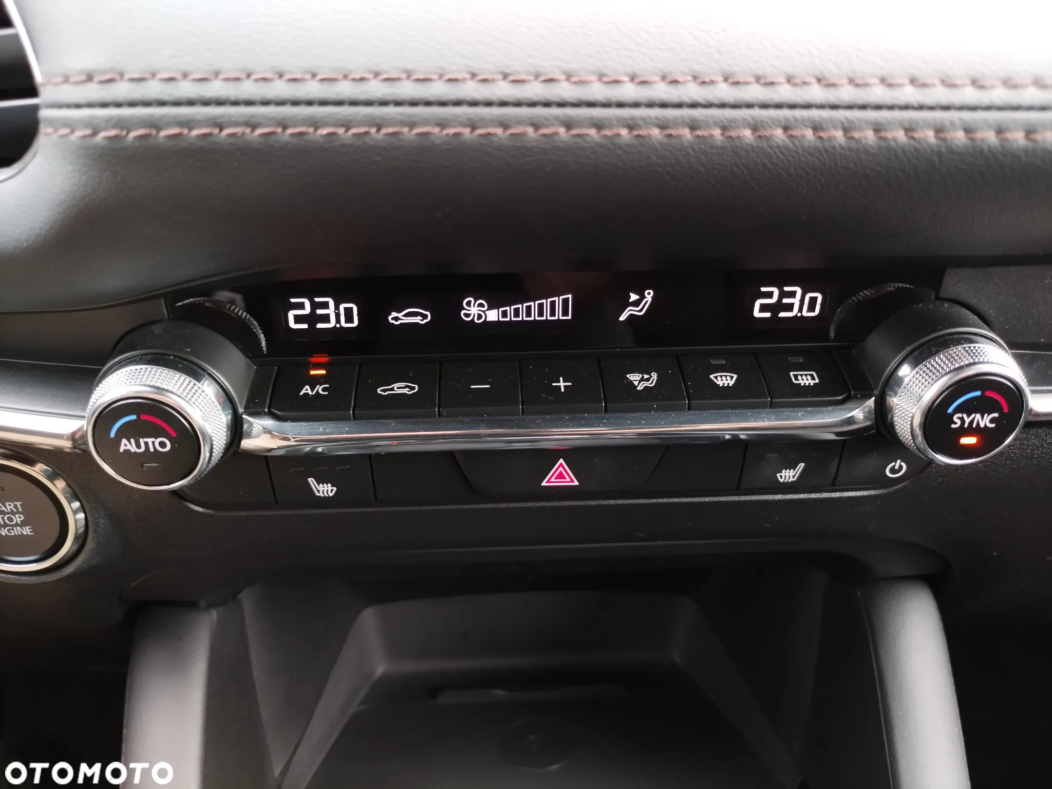 Mazda 3 - 13