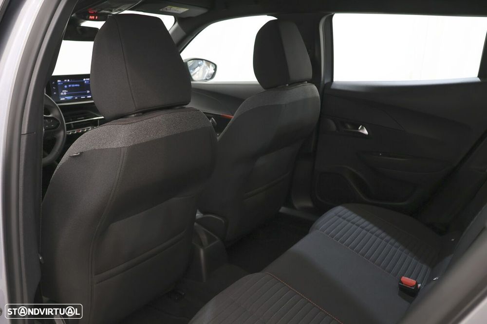 Peugeot 2008 1.2 PureTech Active Pack - 9