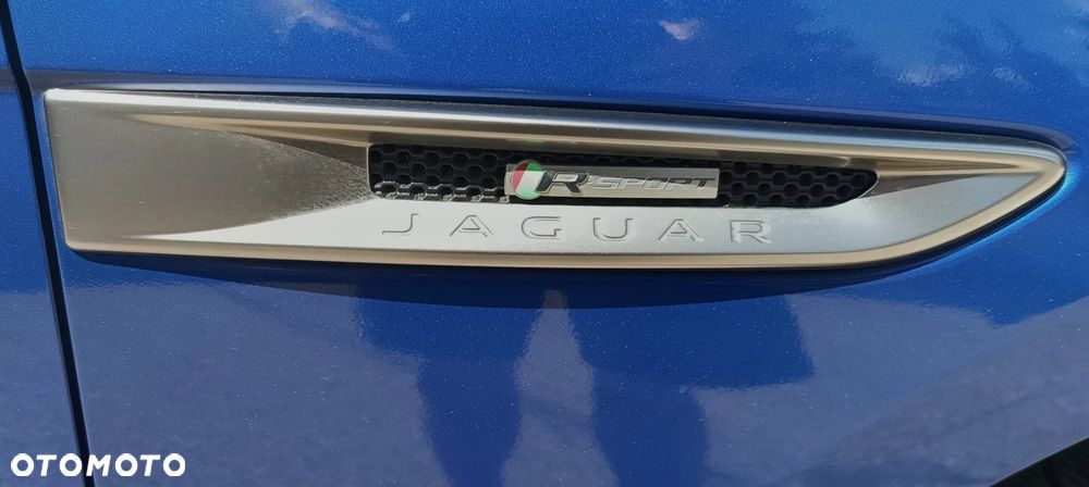 Jaguar F-Pace 2.0 i4D AWD R-Sport - 26