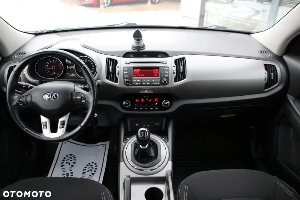 Kia Sportage 1.7 CRDI 2WD ISG Dream-Team Edition - 27