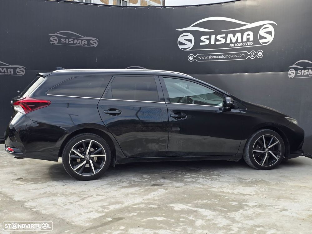 Toyota Auris Touring Sports 1.4 D-4D Comfort+Pack Sport - 4