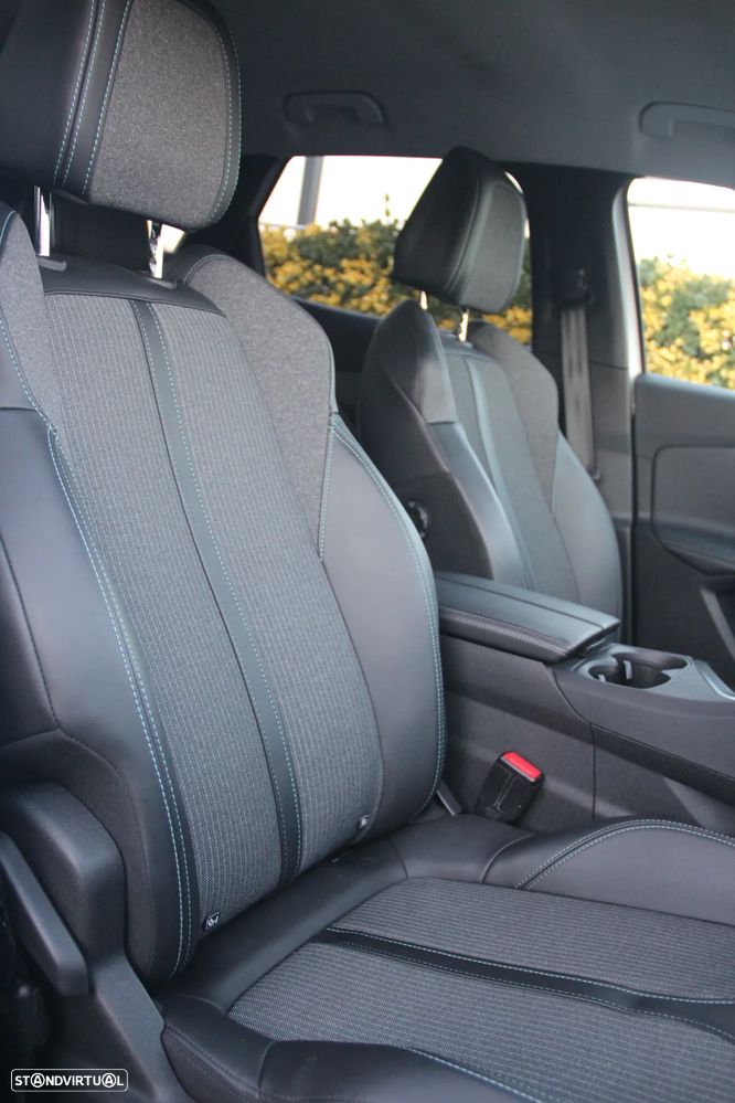 Peugeot 3008 PureTech 130 Stop & Start GPF EAT8 Allure - 7