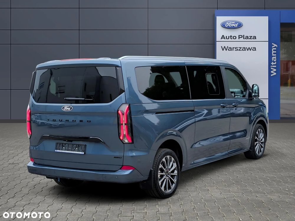 Ford Tourneo Custom - 5