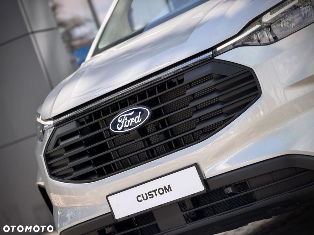 Ford Transit Custom - 5