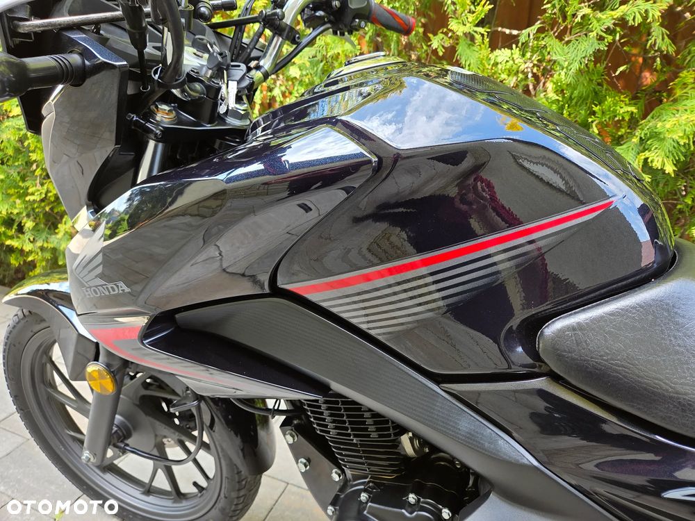 Honda CB - 16