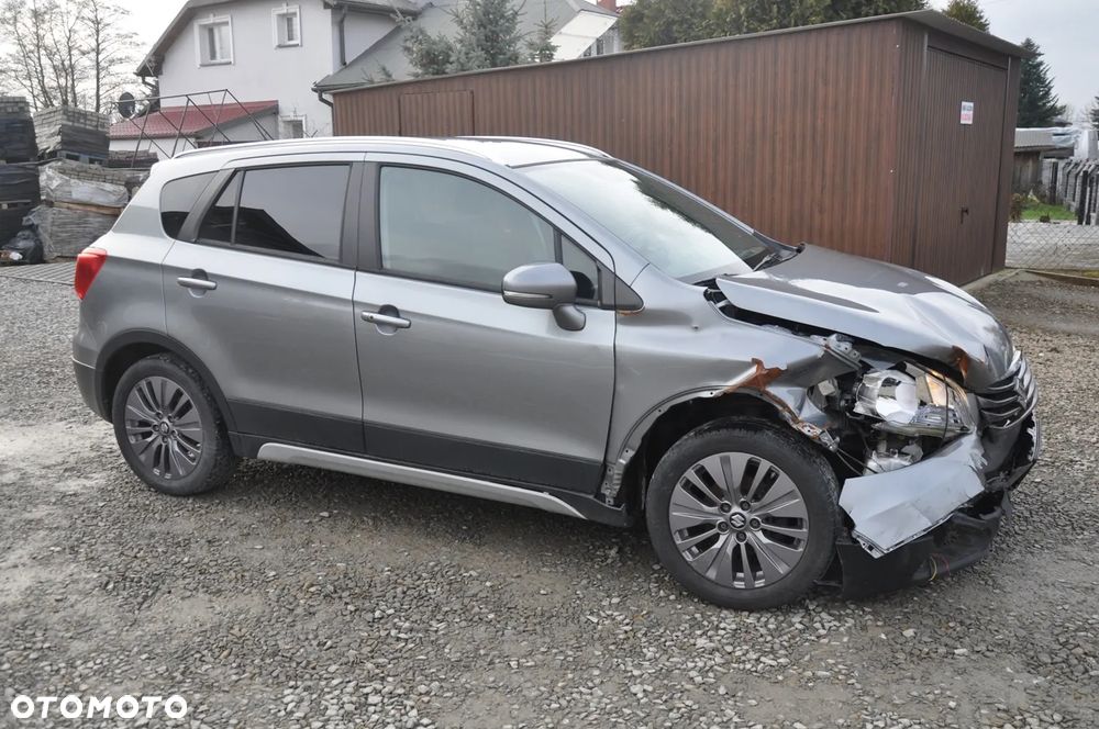 Suzuki SX4 - 10