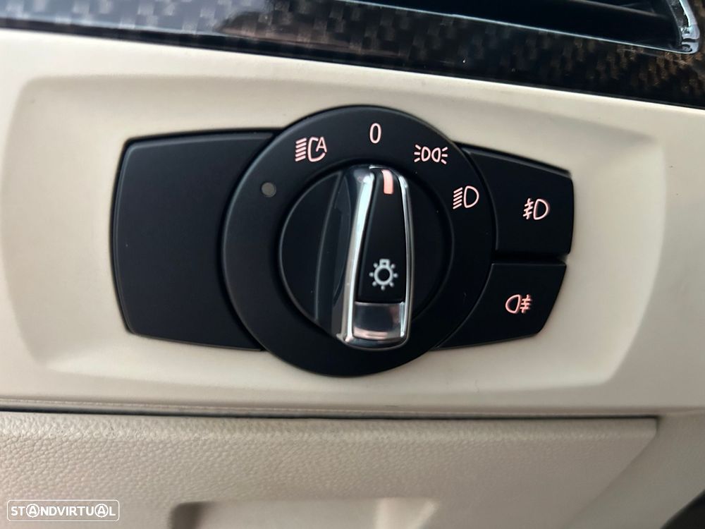BMW 335 d Auto - 27