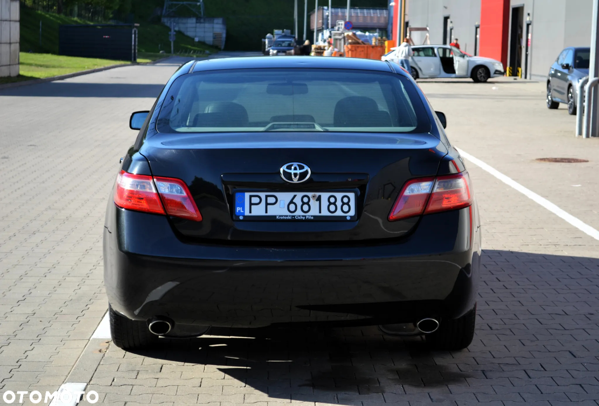 Toyota Camry 3.5 V6 SE - 32