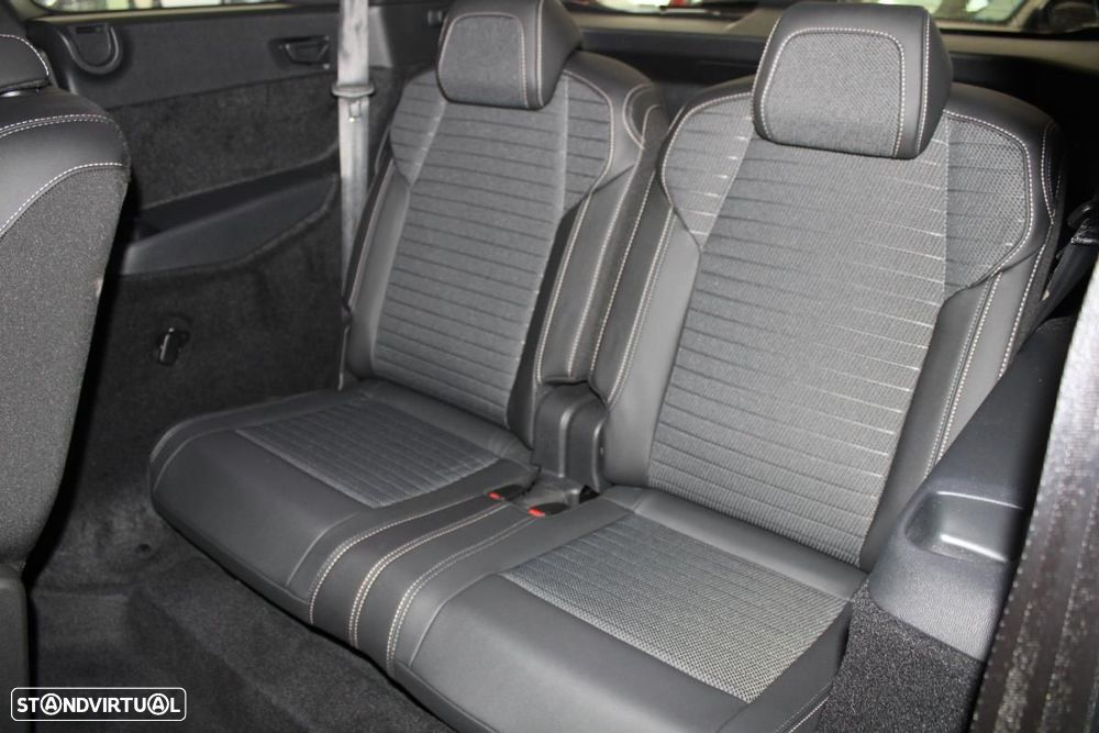 Peugeot E-5008 73 kWh Allure - 15