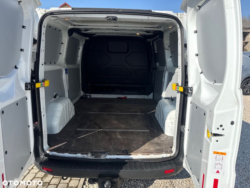 Ford TRANSIT CUSTOM - 7