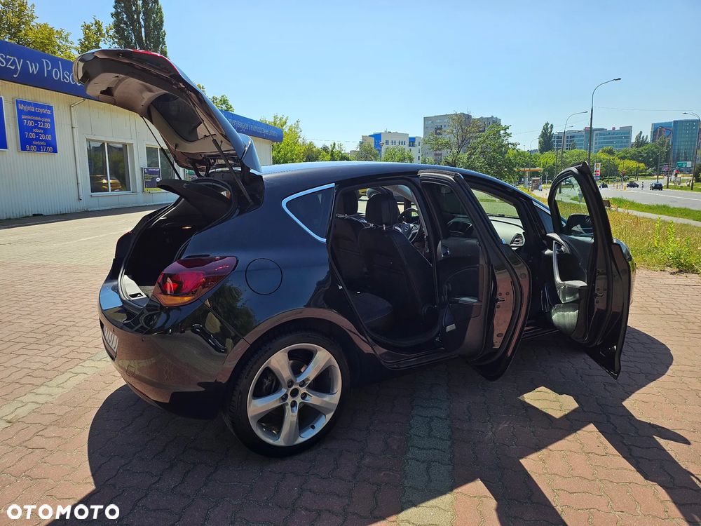Opel Astra - 9