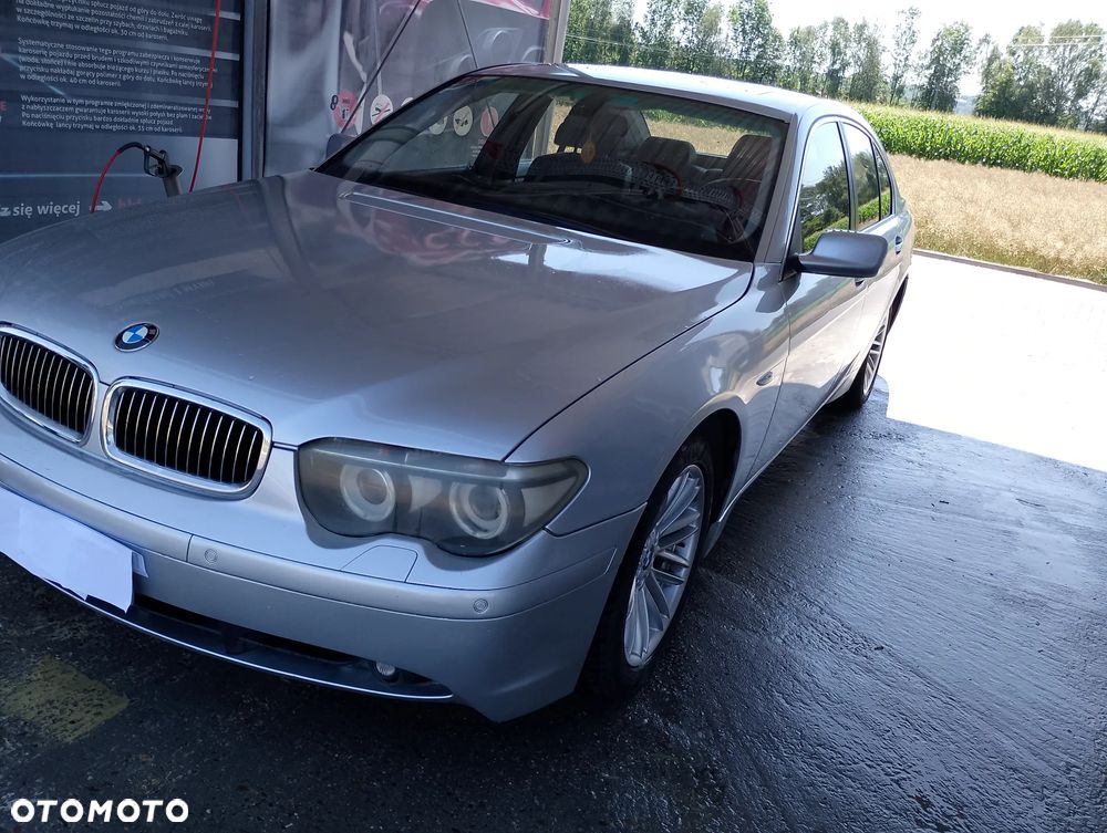 BMW Seria 7 - 13