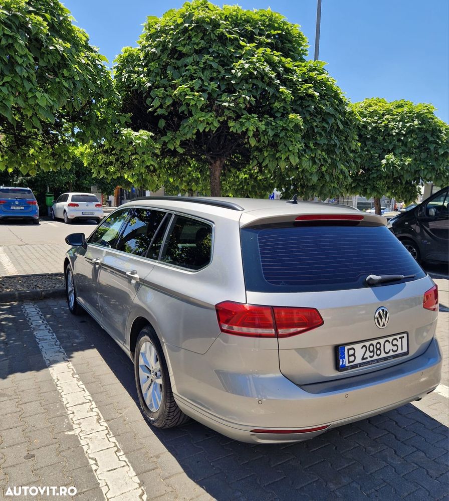 Volkswagen Passat 1.6 TDI Comfortline - 3