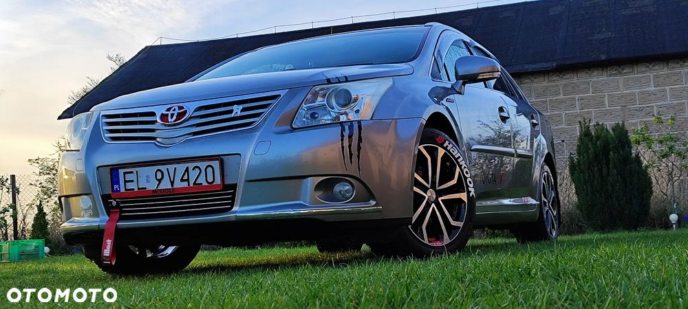 Toyota Avensis 1.8 Sol - 1