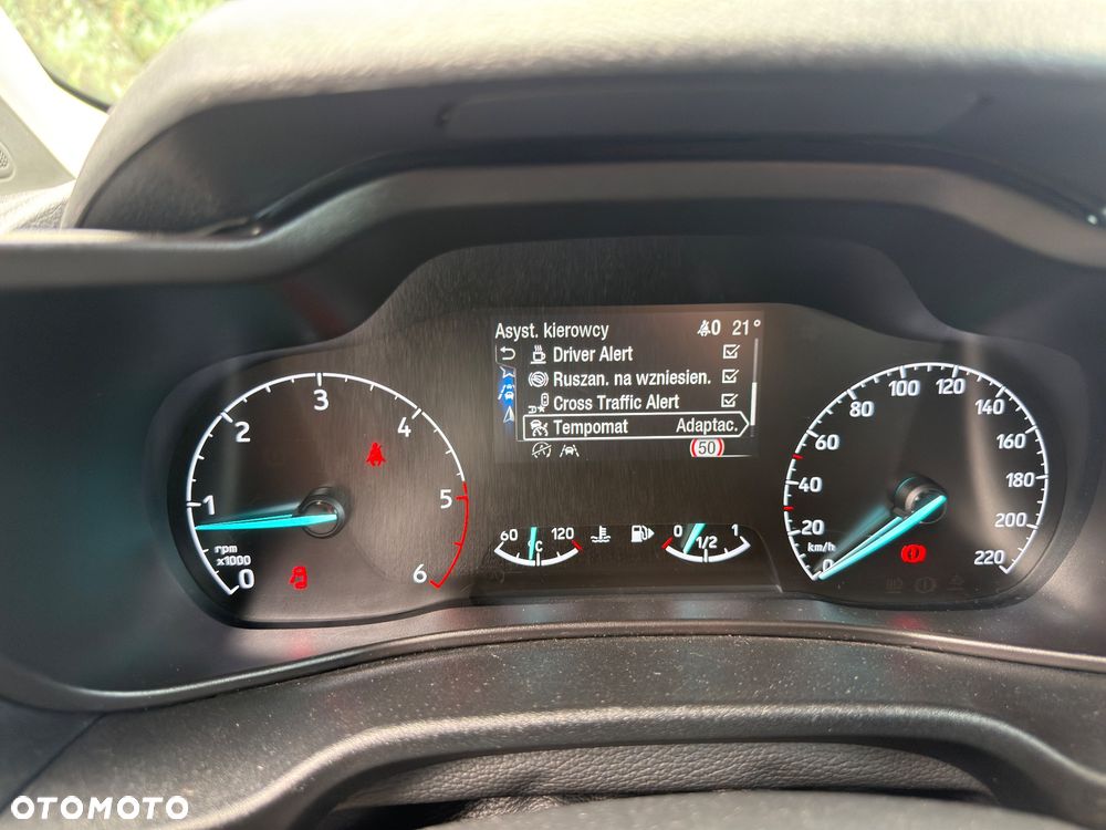 Ford Tourneo Connect Grand - 32