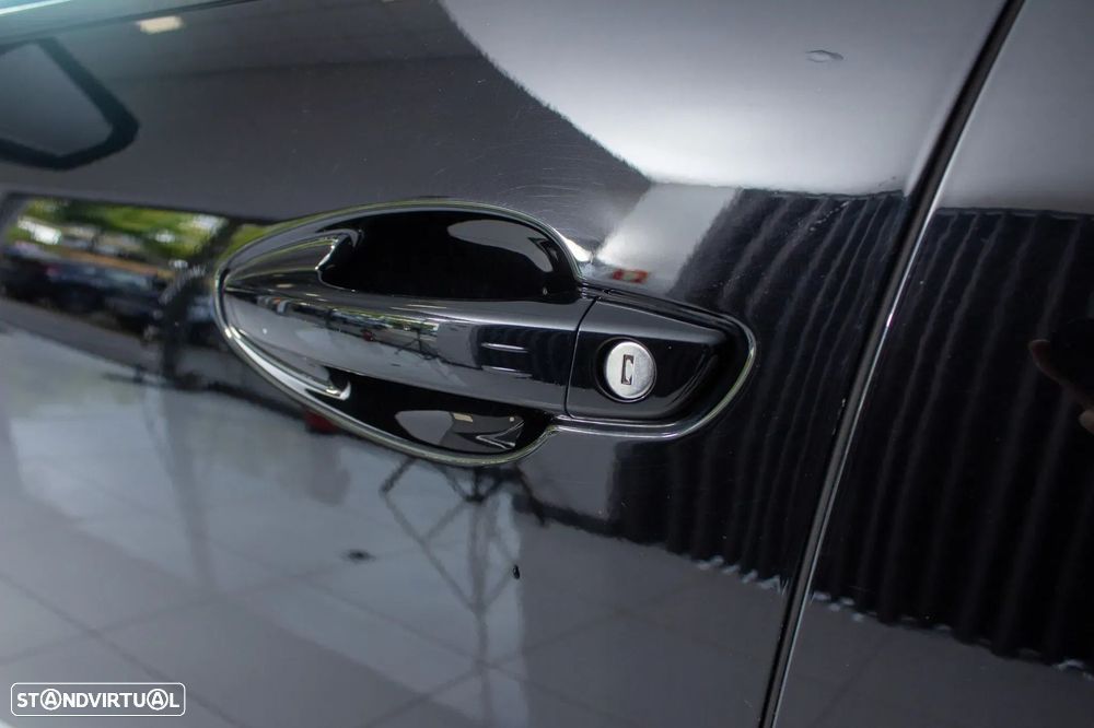 Peugeot 3008 1.6 Hybrid Allure e-EAT8 - 23