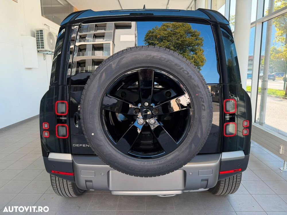 LAND ROVER Defender 2026 — imagine 10