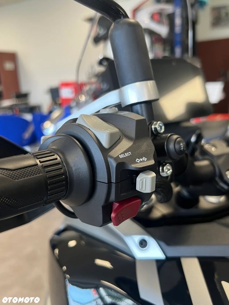 QJMOTOR SRT 600SX - 15