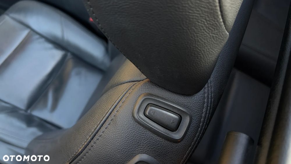 Volvo C70 - 36