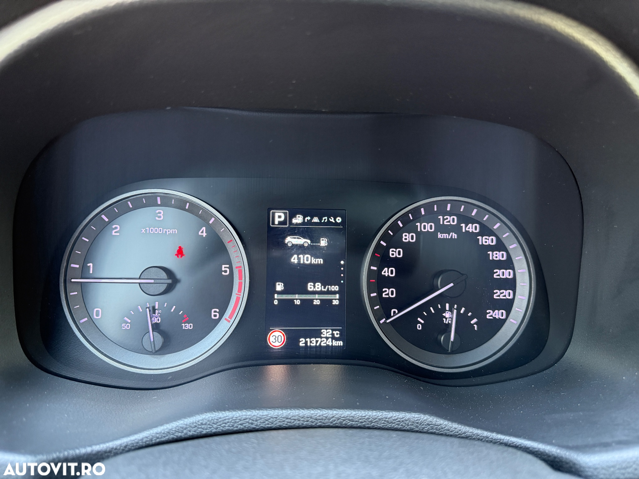 Hyundai Tucson blue 1.7 CRDi 2WD DCT Premium - 20
