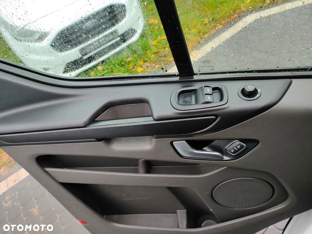 Ford TRANSIT CUSTOM 2020r 2,0 TDCI 130KM AUTOMAT L2H1 LONG DUBEL DRZWI EURO 6 LEDY CENA BRUTTO VAT 23% - 25