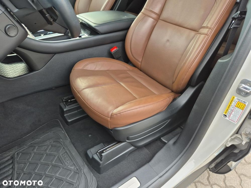 Lincoln Aviator - 12