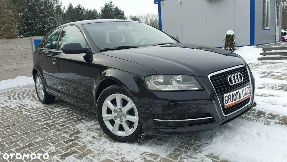 Audi A3 3-drzwiowe 2.0 TDI DPF Ambiente - 3
