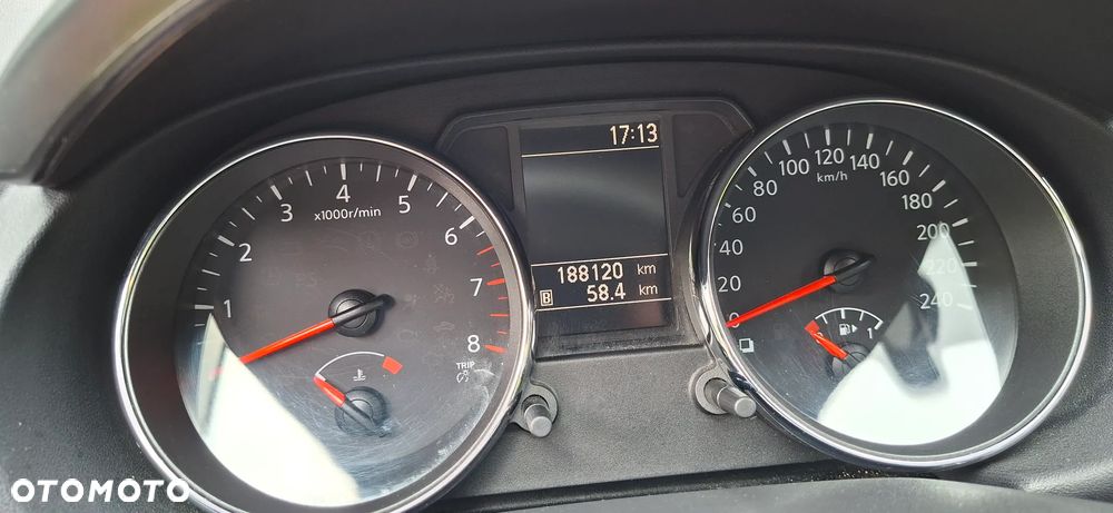 Nissan Qashqai 1.6 Visia - 18