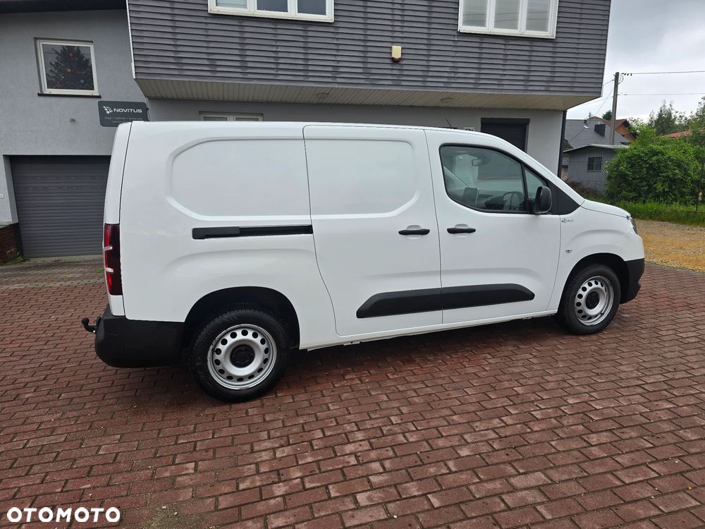 Toyota Proace City - 11