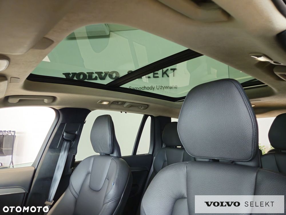 Volvo XC 90 - 11