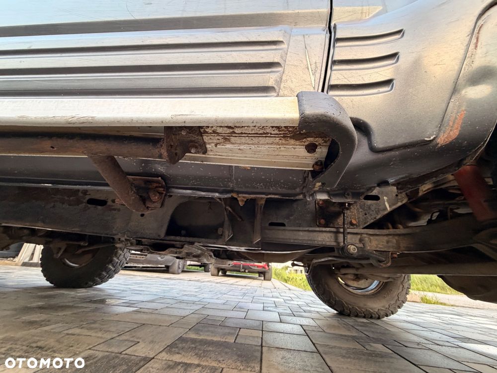 Nissan Patrol - 25