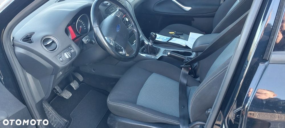 Ford Mondeo - 5