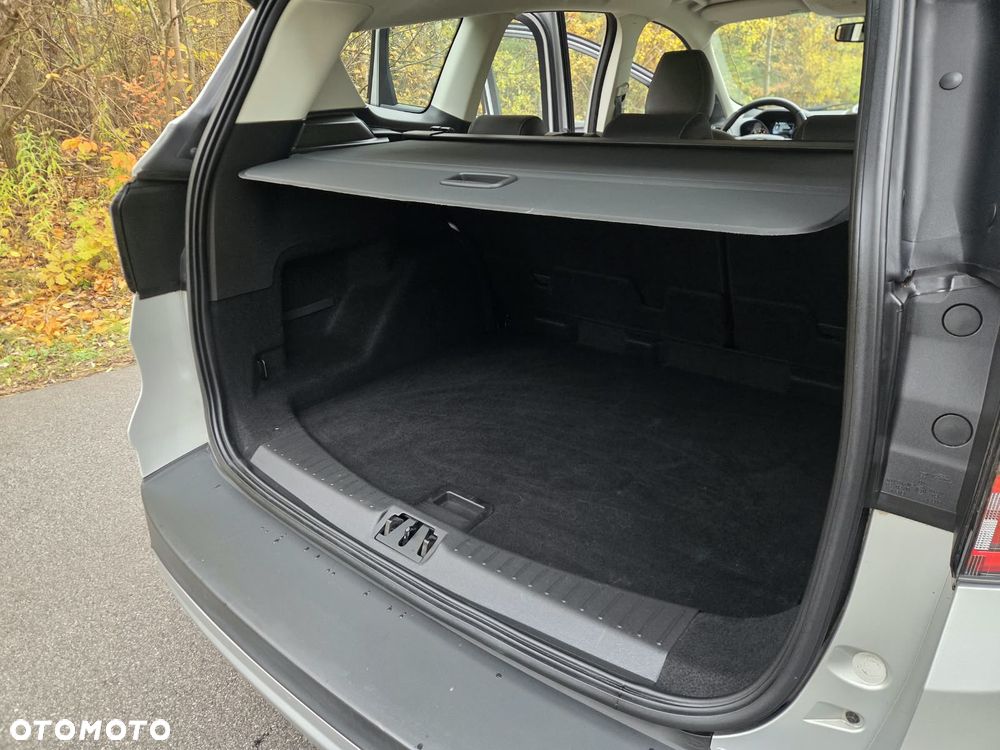 Ford Kuga 1.5 EcoBoost 2x4 Business Edition - 30