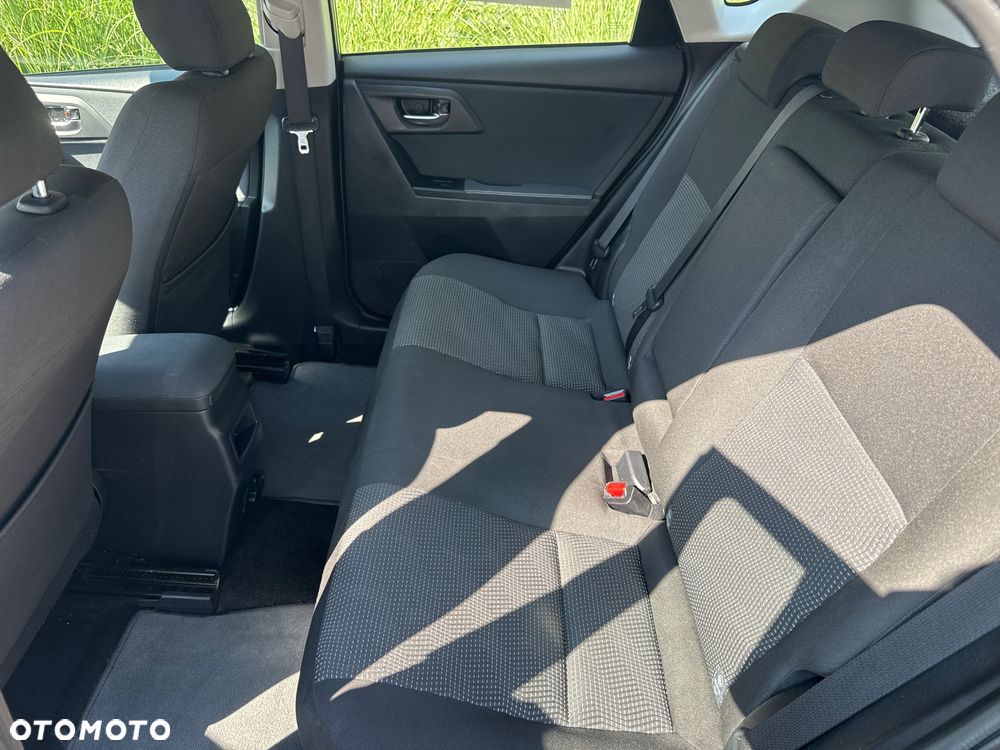 Toyota Auris Hybrid 135 Premium - 20
