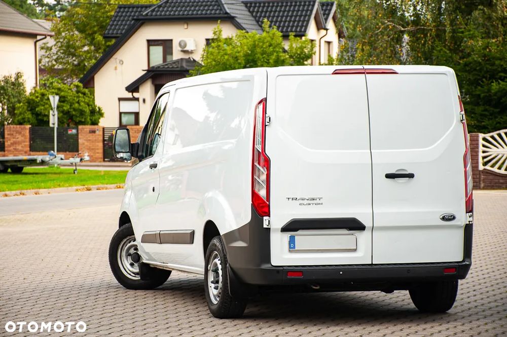 Ford Transit Custom - 22