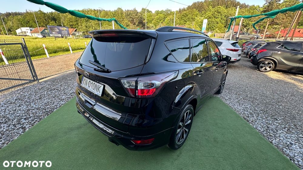 Ford Kuga 2.0 TDCi 4x4 ST-Line - 4