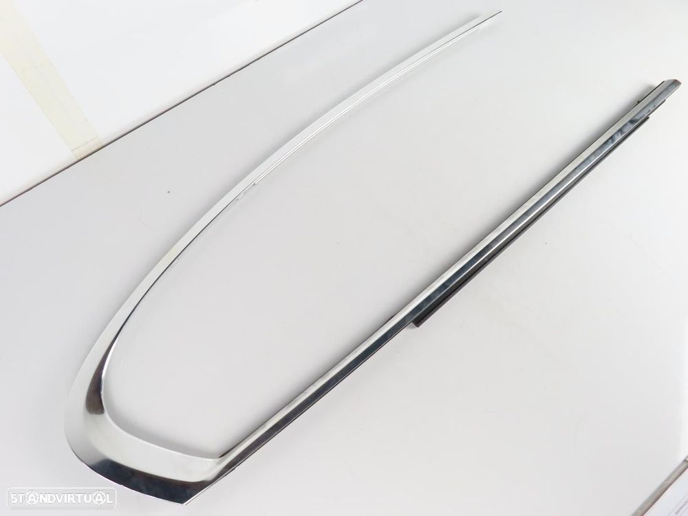 Friso da porta Direito/Trás/Exterior Usado / Original BMW 7 (G11, G12) 513574378... - 2