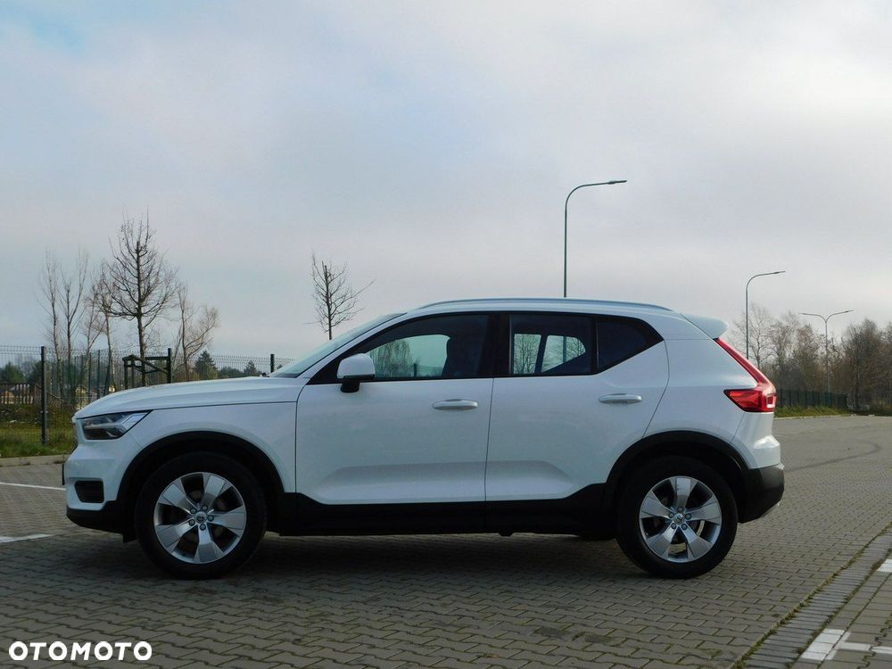 Volvo XC 40 T2 Plus Bright - 26