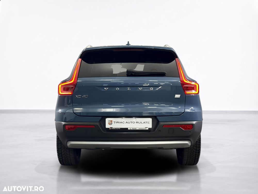 Volvo XC 40 - 5