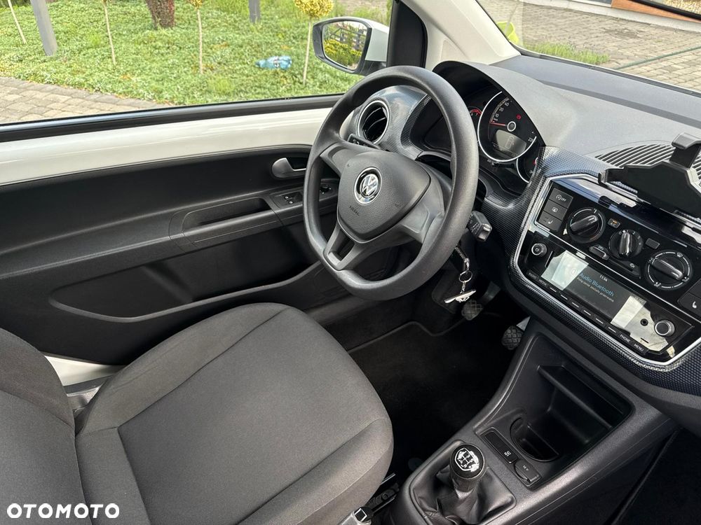 Volkswagen up! white style - 22
