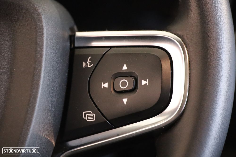 Volvo XC 40 Recharge Ultimate - 25