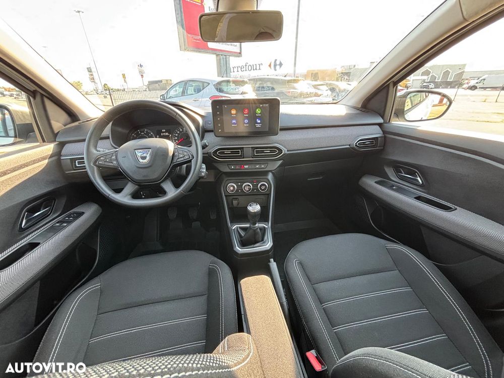 Dacia Logan TCe 90 MT6 Comfort - 8